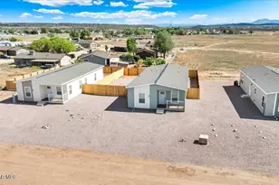 45 W Hawaii Rd, Paulden, AZ 86334 - Photo 20