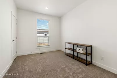 45 W Hawaii Road, Paulden, AZ 86334 - Photo 16