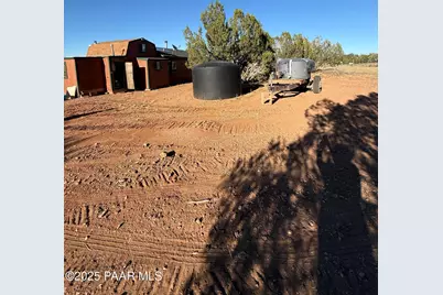 58350 Rana Road, Seligman, AZ 86337 - Photo 16