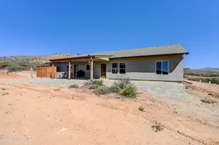 15963 Valentine Ln, Dewey-Humboldt, AZ 86327 - Photo 32