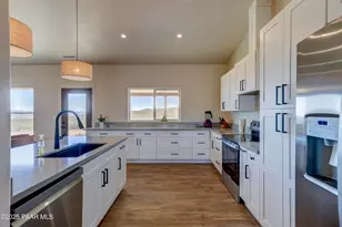 15963 Valentine Ln, Dewey-Humboldt, AZ 86327 - Photo 10