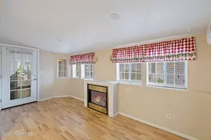 944 N Mountain Hollow Ct, Prescott, AZ 86301 - Photo 6