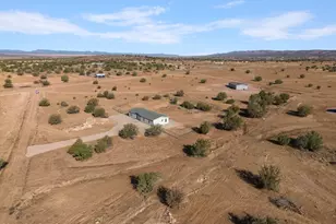 1440 E Spring Water Dr, Paulden, AZ 86334 - Photo 6