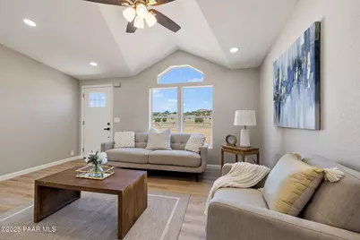 925 W Gina Marie Boulevard, Paulden, AZ 86334 - Photo 14