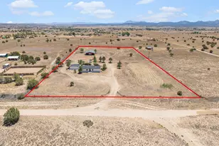 925 W Gina Marie Blvd, Paulden, AZ 86334 - Photo 10