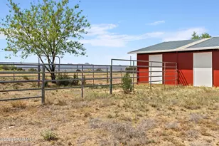 925 W Gina Marie Blvd, Paulden, AZ 86334 - Photo 64