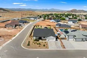 8582 N Suzanna Dr, Prescott Valley, AZ 86315 - Photo 34