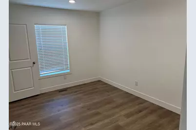 25317 N Lakeside Drive, Paulden, AZ 86334 - Photo 12