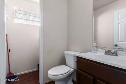 2101 W Bethany Home Road, Phoenix, AZ 85015 - Photo 12