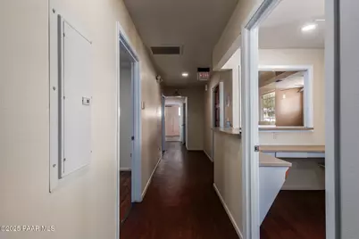 2101 W Bethany Home Road, Phoenix, AZ 85015 - Photo 8