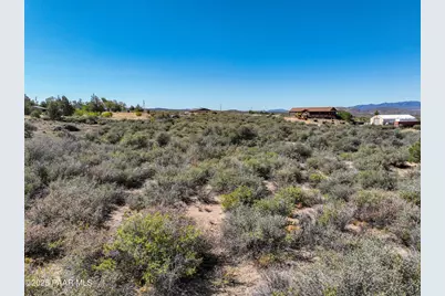 7995 W Farringdon Lane, Kirkland, AZ 86332 - Photo 22