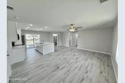 20134 E Lakeside Road, Mayer, AZ 86333 - Photo 2