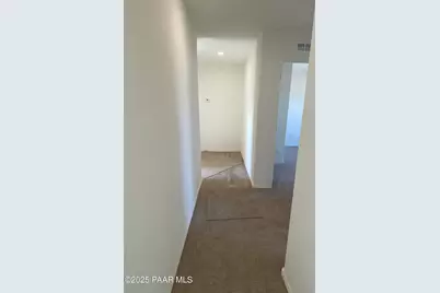 410 W Venice Way, Paulden, AZ 86334 - Photo 12