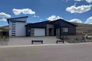 5661 E Blackburn Ct, Prescott Valley, AZ 86314 - Photo 1