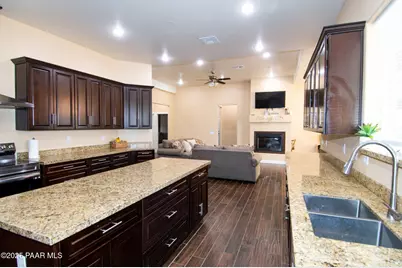 8558 N Grass Valley Lane, Prescott Valley, AZ 86315 - Photo 12