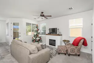 12687 E Susurro St, Dewey-Humboldt, AZ 86327 - Photo 10