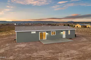 1475 W Kings Ct, Paulden, AZ 86334 - Photo 32