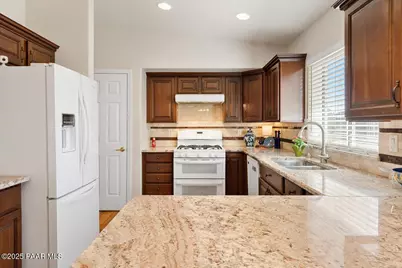 1550 Neoga Circle, Dewey-Humboldt, AZ 86327 - Photo 14