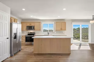 9815 E Ringold Rd, Dewey-Humboldt, AZ 86327 - Photo 12