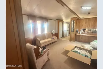 58558 N Shadow Mountain Parkway, Seligman, AZ 86337 - Photo 4