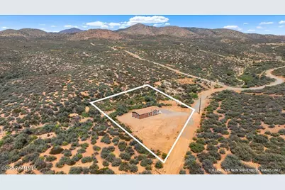 16420 E Sunstate Trail, Dewey-Humboldt, AZ 86327 - Photo 22