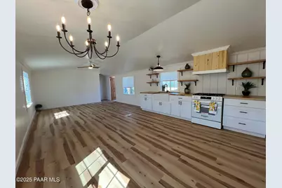 16796 S Redondo Circle, Cordes Lakes, AZ 86333 - Photo 24