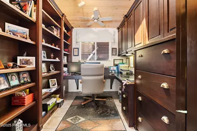 1430 Royal Oak Circle, Prescott, AZ 86305 - Photo 18