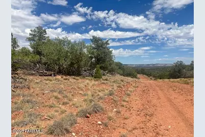 1020 Duffis Bluff Road, Seligman, AZ 86337 - Photo 12