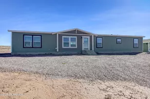 26987 N Chicory Wy, Paulden, AZ 86334 - Photo 2