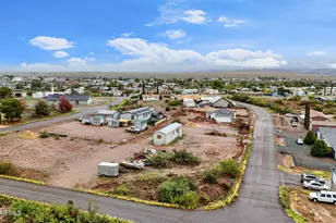 20120 E Horseshoe Ln, Mayer, AZ 86333 - Photo 18