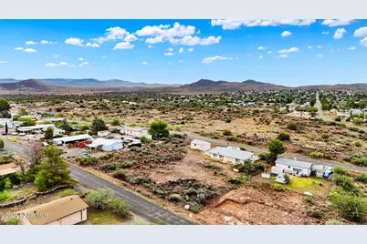 20730 E Park View Lane, Mayer, AZ 86333 - Photo 24