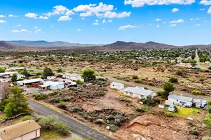 20730 E Park View Ln, Mayer, AZ 86333 - Photo 24