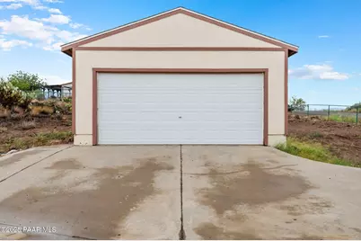 20730 E Park View Lane, Mayer, AZ 86333 - Photo 18