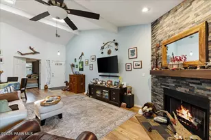 11516 E Wingfoot Ct, Dewey-Humboldt, AZ 86327 - Photo 10