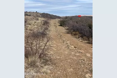 1534 S Rudys Trail, Dewey-Humboldt, AZ 86327 - Photo 2