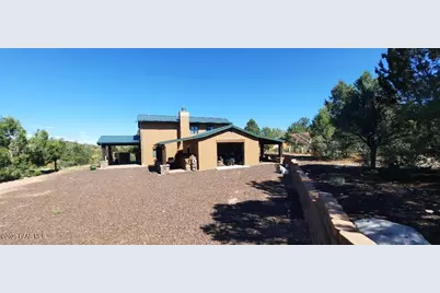 43143 N Hallelujah Lane, Seligman, AZ 86337 - Photo 2
