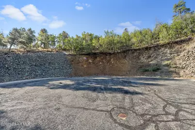 699 Goldenoak Circle, Prescott, AZ 86303 - Photo 4