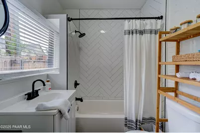215 E Willis Street, Prescott, AZ 86301 - Photo 12