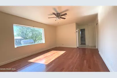 116 E Leroux Street, Prescott, AZ 86303 - Photo 2