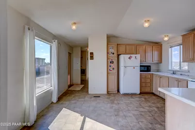 1805 W Carriage Lane, Paulden, AZ 86334 - Photo 10