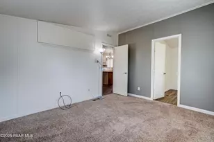 24240 N Bourbon Alley, Paulden, AZ 86334 - Photo 16