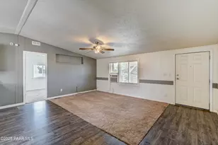 24240 N Bourbon Alley, Paulden, AZ 86334 - Photo 8