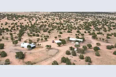 45437 N Jacqueline Hill Drive, Ash Fork, AZ 86320 - Photo 2