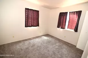 45437 N Jacqueline Hill Dr, Ash Fork, AZ 86320 - Photo 10