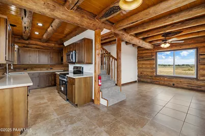 25665 Riesling Lane, Paulden, AZ 86334 - Photo 10