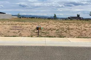 5007 E Frost Ln, Prescott Valley, AZ 86314 - Photo 2