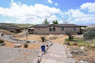 17985 E Hunters Ln, Dewey-Humboldt, AZ 86327 - Photo 36