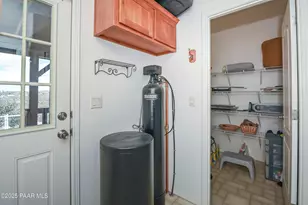 17985 E Hunters Ln, Dewey-Humboldt, AZ 86327 - Photo 16