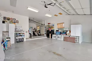 11160 Manzanita Trail, Dewey-Humboldt, AZ 86327 - Photo 36