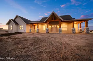 6967 E Cactus Bloom Ln, Prescott Valley, AZ 86315 - Photo 2